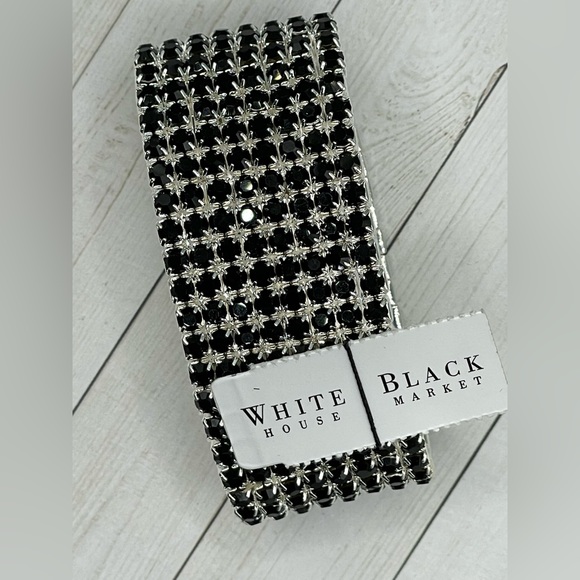 White House Black Market Jewelry - NWT White House/Black Market Sparkly Black/Crystal Stretch Bracelet